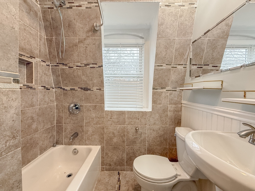 76-78 Bird St, Dorchester