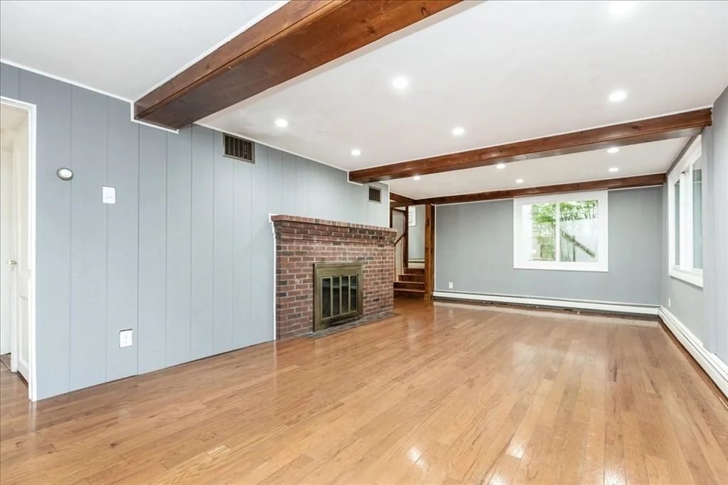 17 Boulder Rd, North Lexington