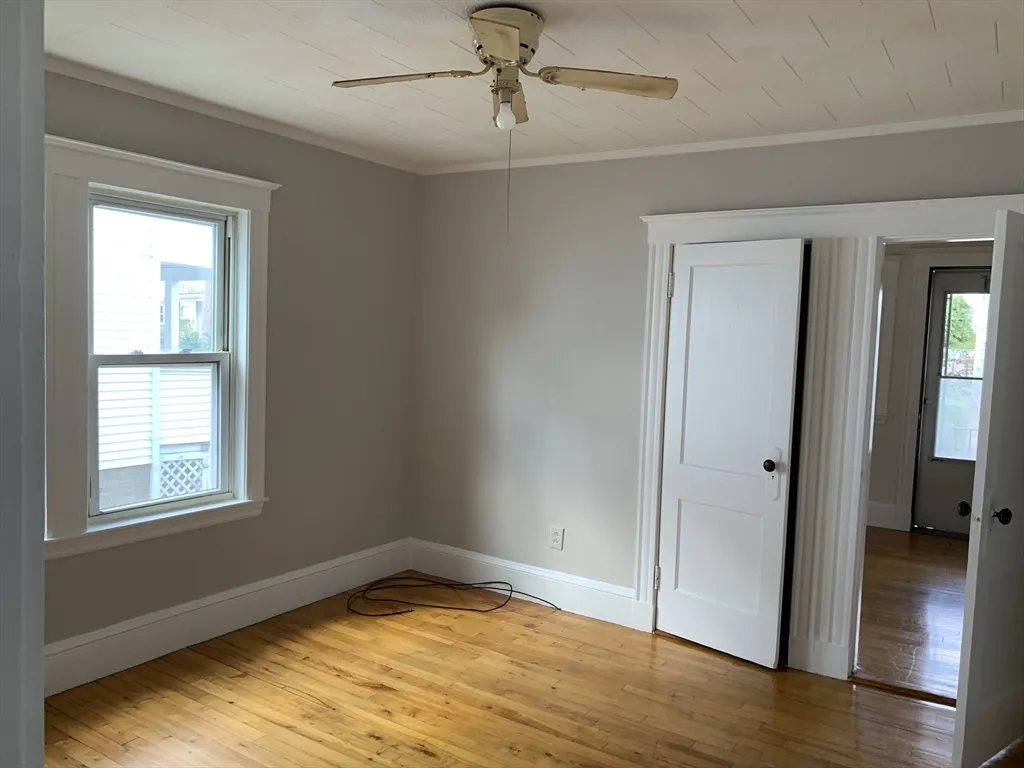 50 Windsor Rd, South Medford