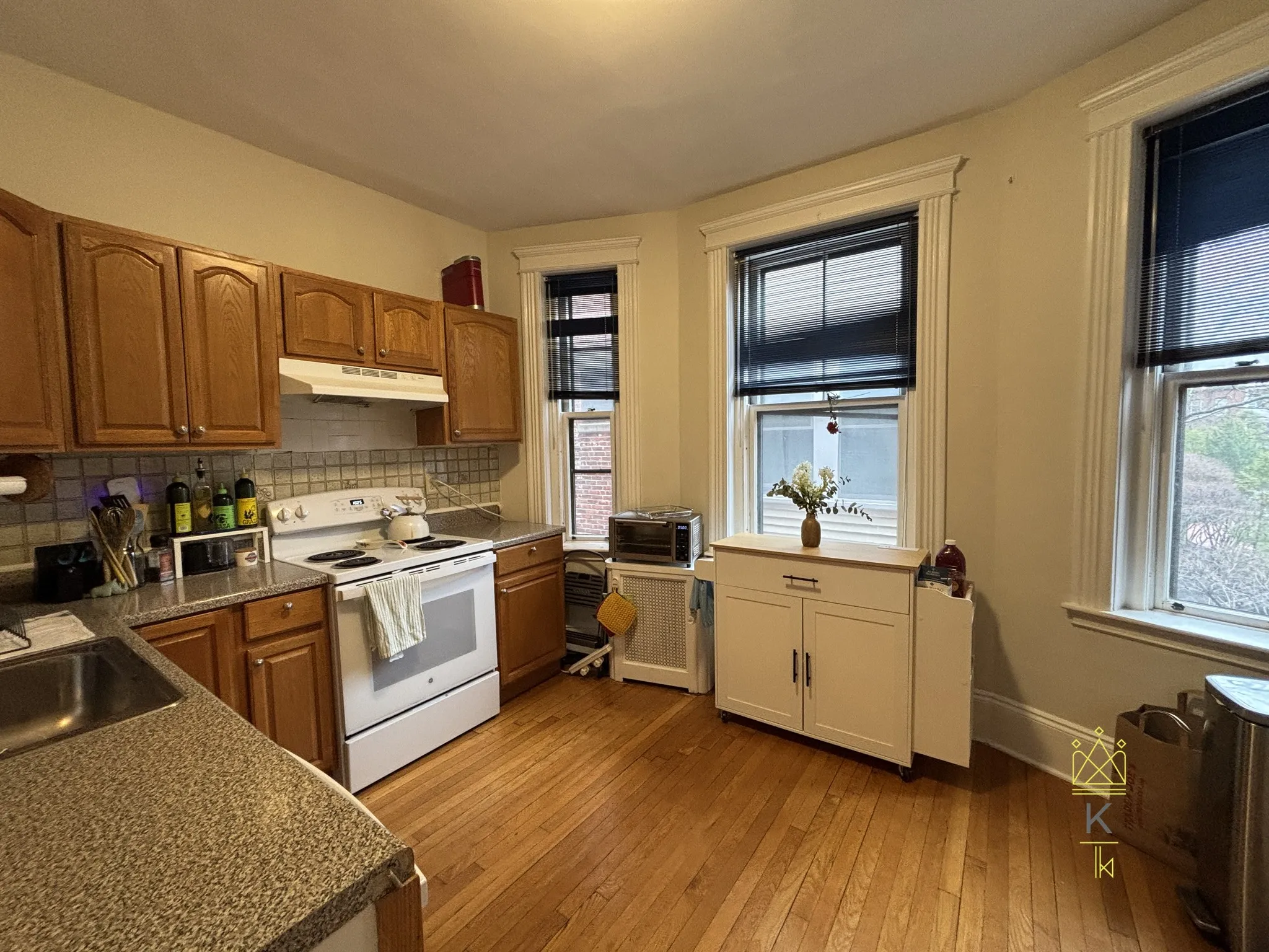 1407 Beacon St, Coolidge Corner