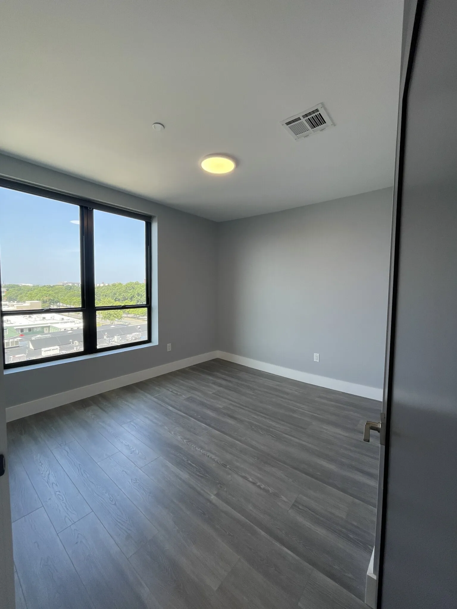 365 Western Ave, Brighton