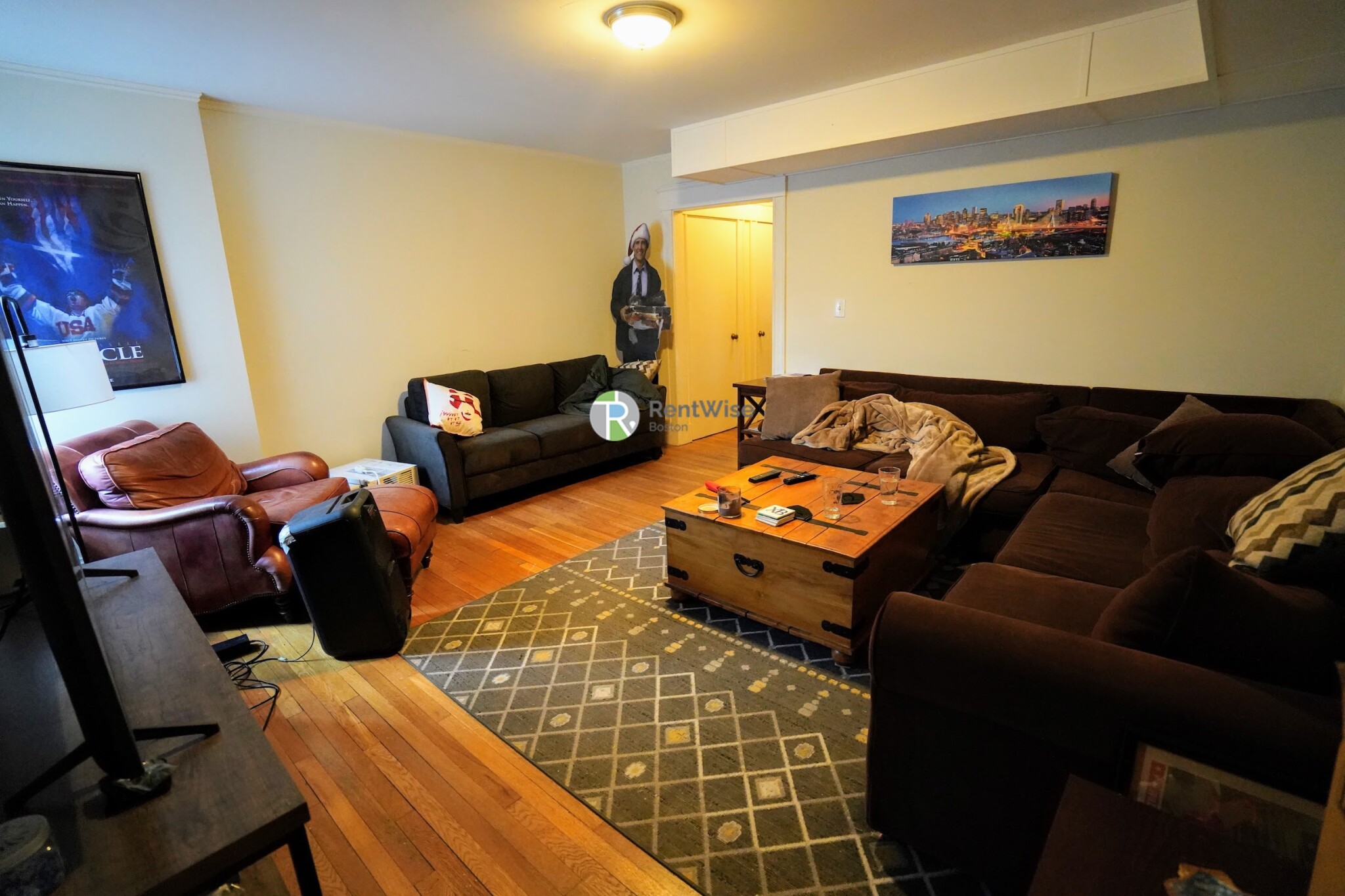 489 East Broadway, South Boston