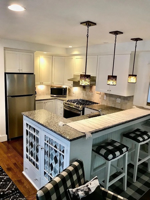 62 Cypress St, Brookline