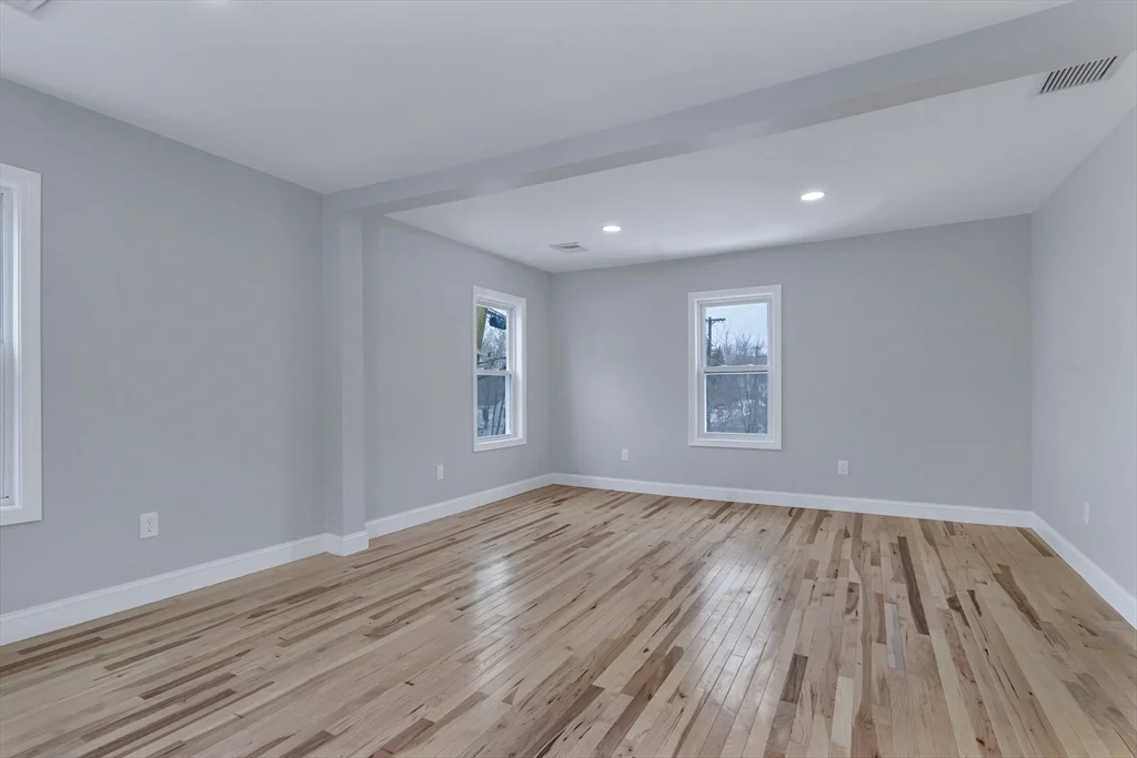 73 Walnut St, Dedham