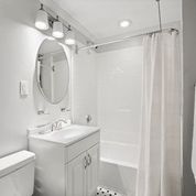 49 Burbank St, Fenway