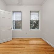 49 Burbank St, Fenway