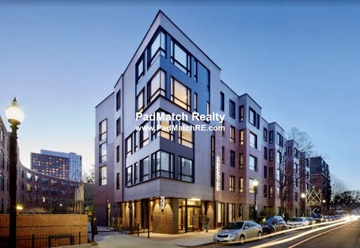 150 Camden St, Roxbury