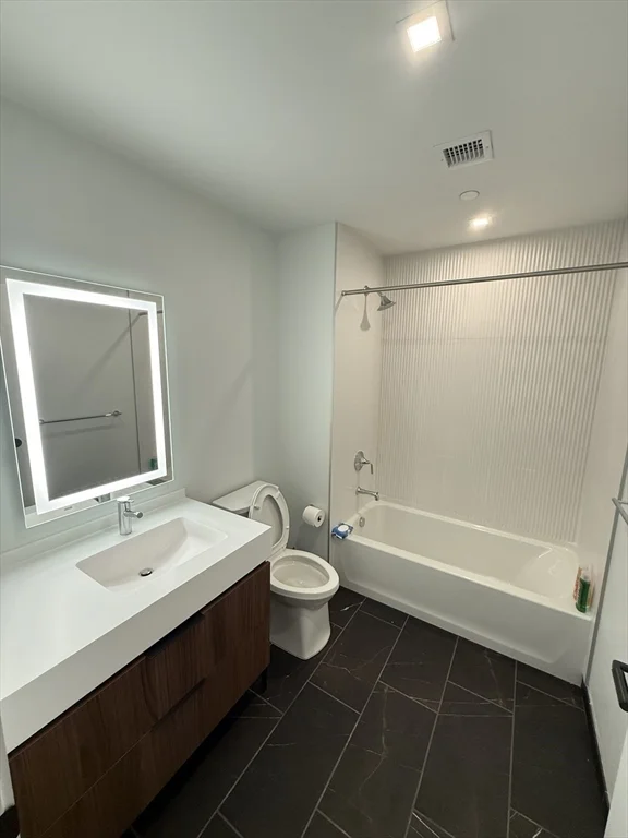 1515 Commonwealth Ave, Brighton