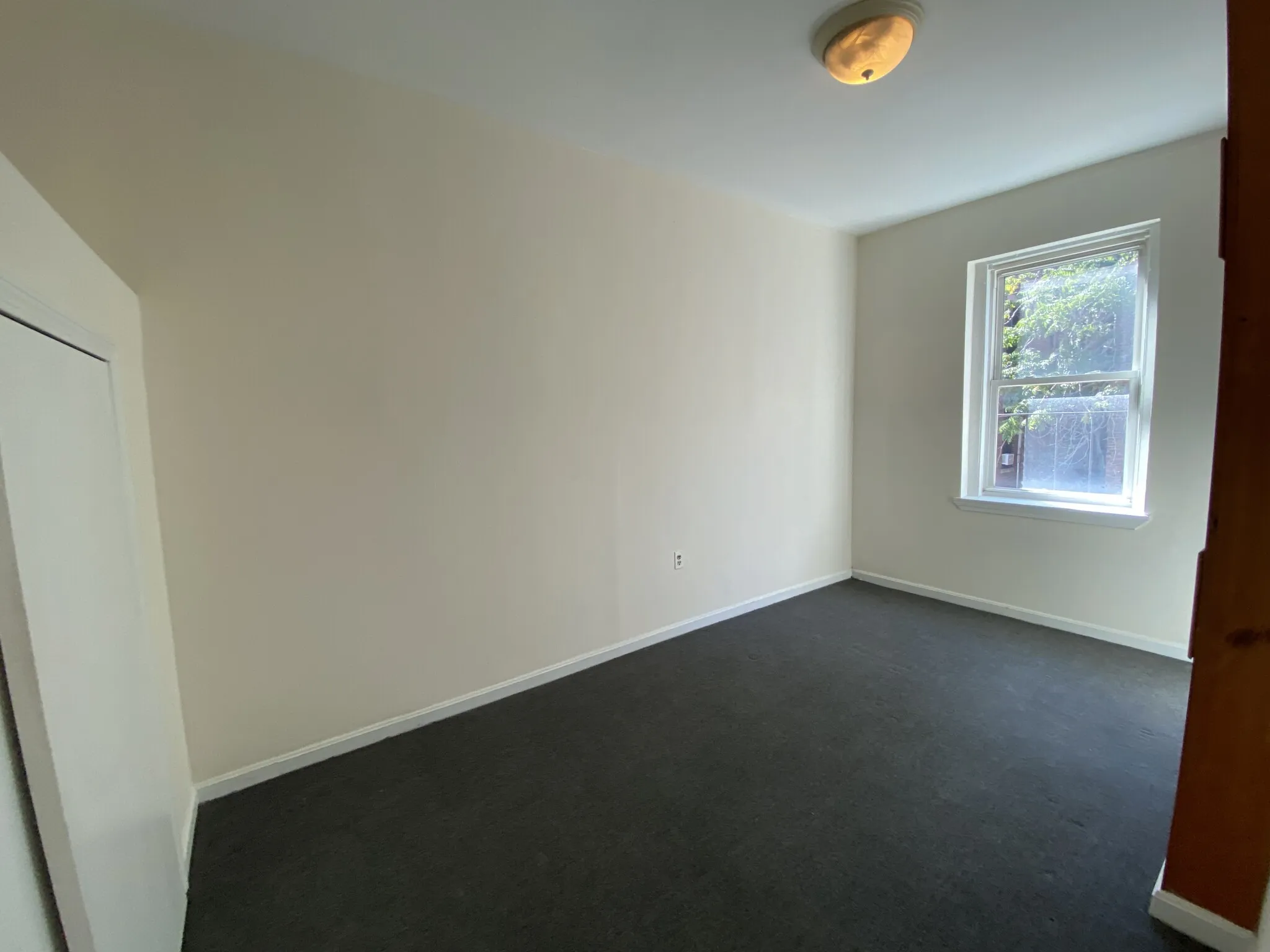 19 Aberdeen St, Fenway