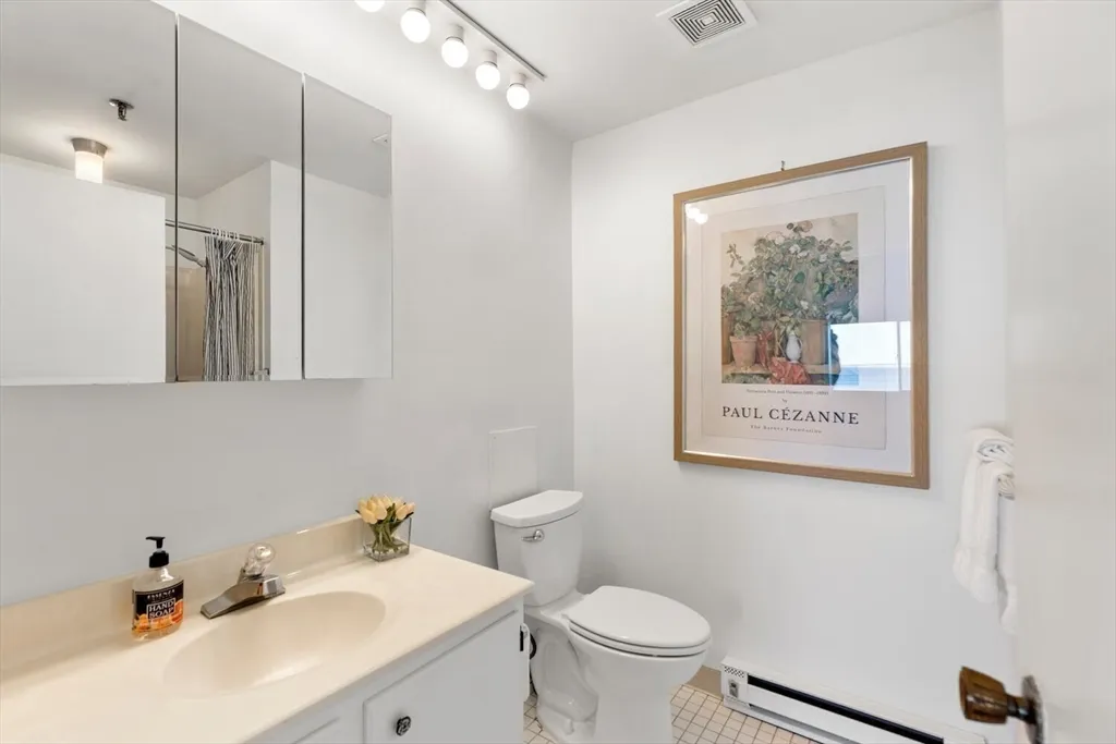 376 Ocean Ave, Revere Beach