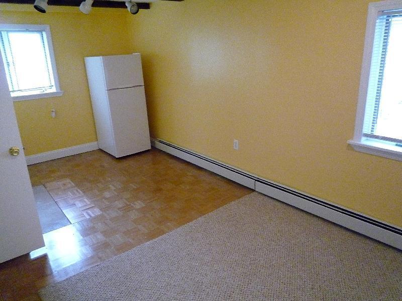 14 Everett St, Ward Two