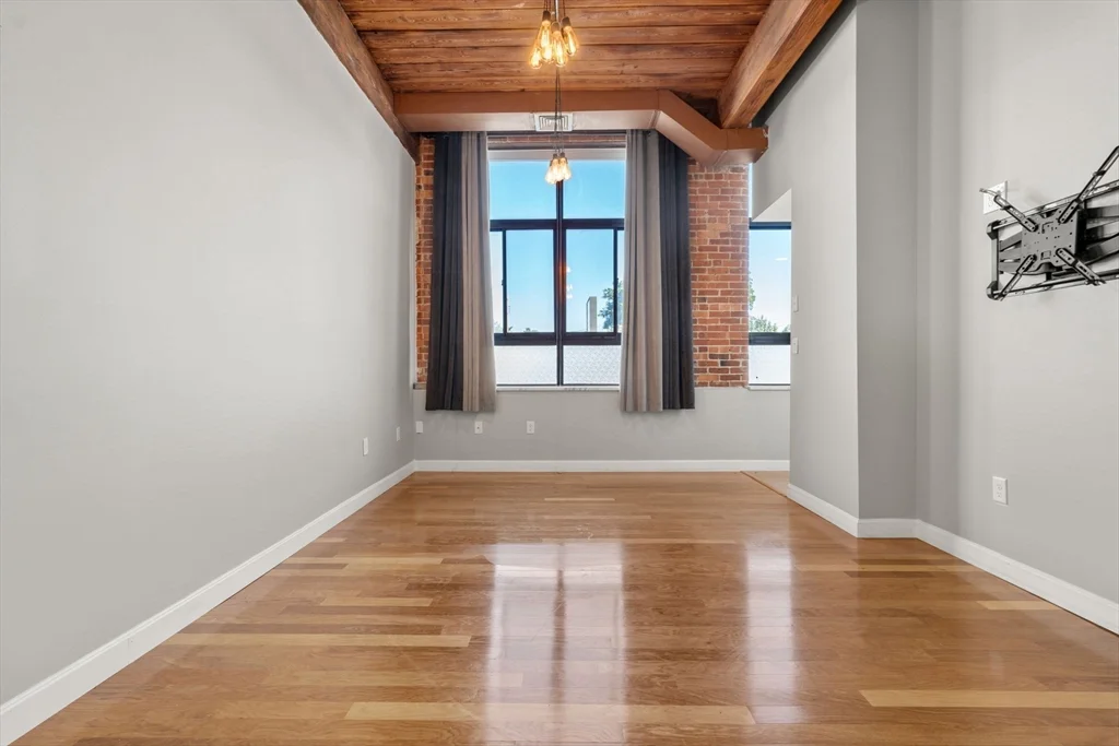 10 Linwood St, Malden