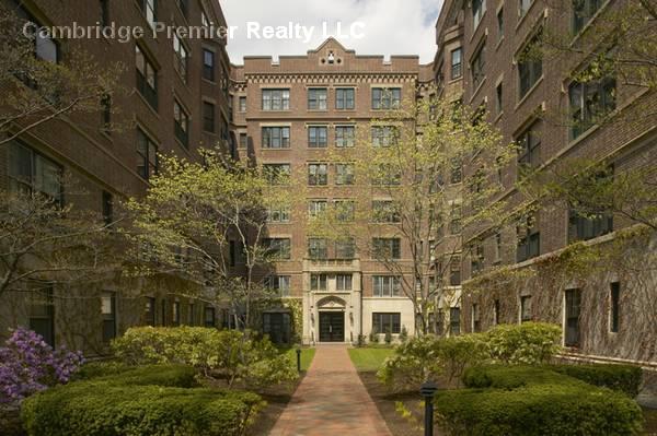1 bed, 1 bath apartment for rent at 988 Memorial Dr Unit 585, West Cambridge — photo 3 of 12