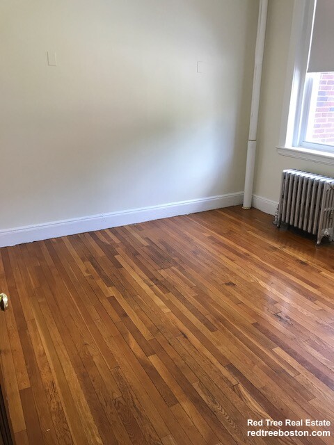 1800 Commonwealth Ave, Brighton