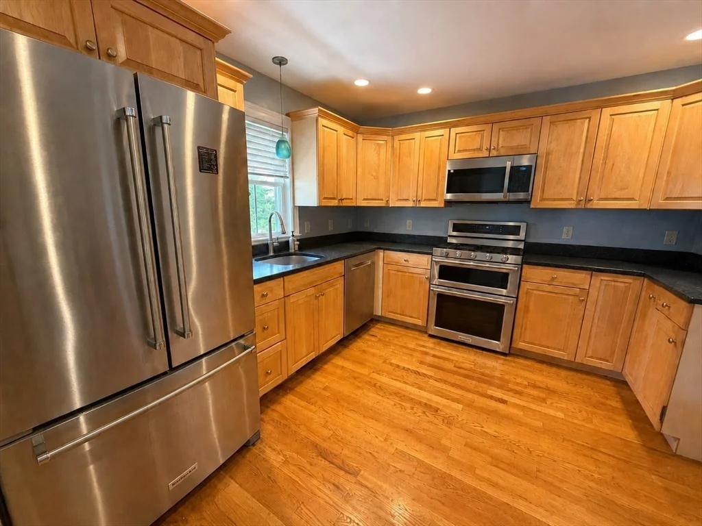 18 Gilkey Ct, Watertown