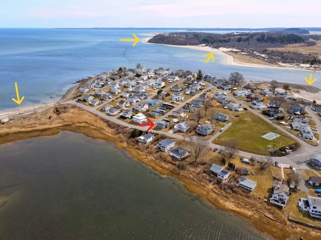 12 Cove Rd, Little Neck