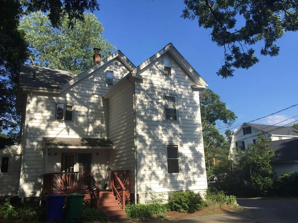 87 Freeman St, Auburndale