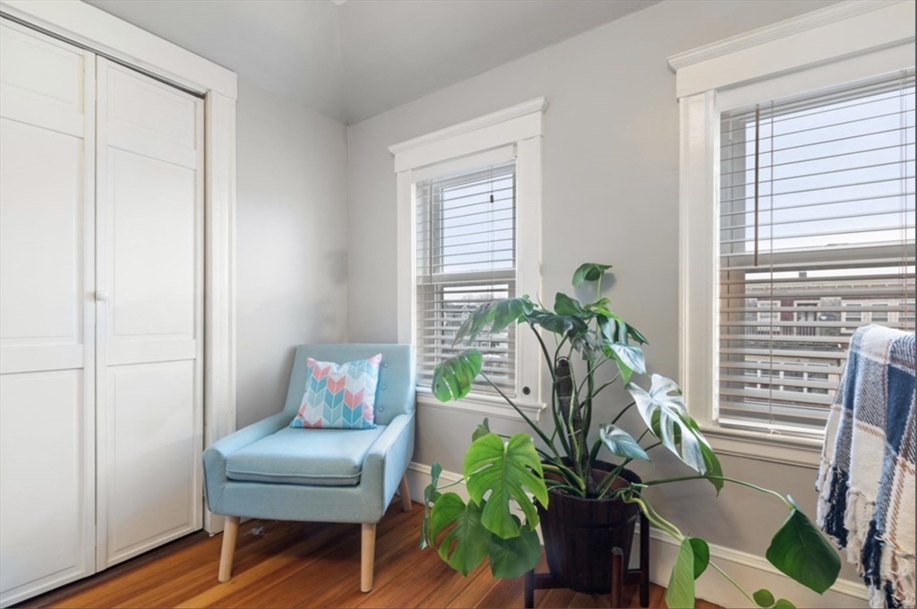 439 Ashmont St, Dorchester