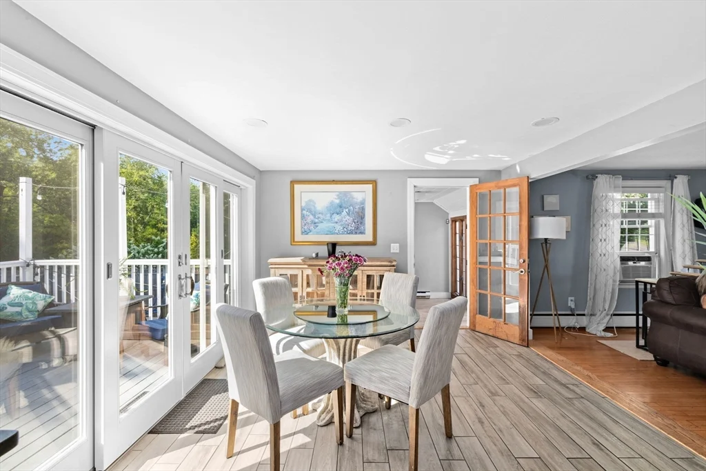 4 Country Dr, South Hingham