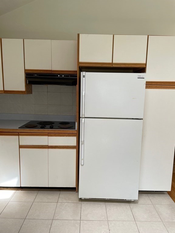 3 Foley Dr, North Reading