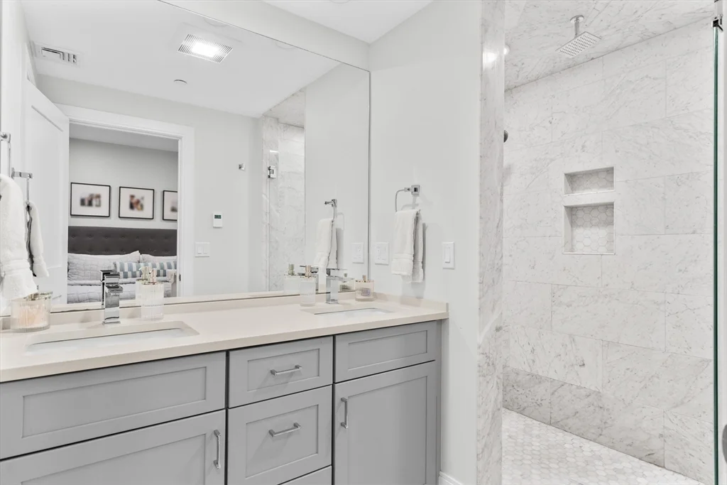 10-14 Sydney St, Dorchester