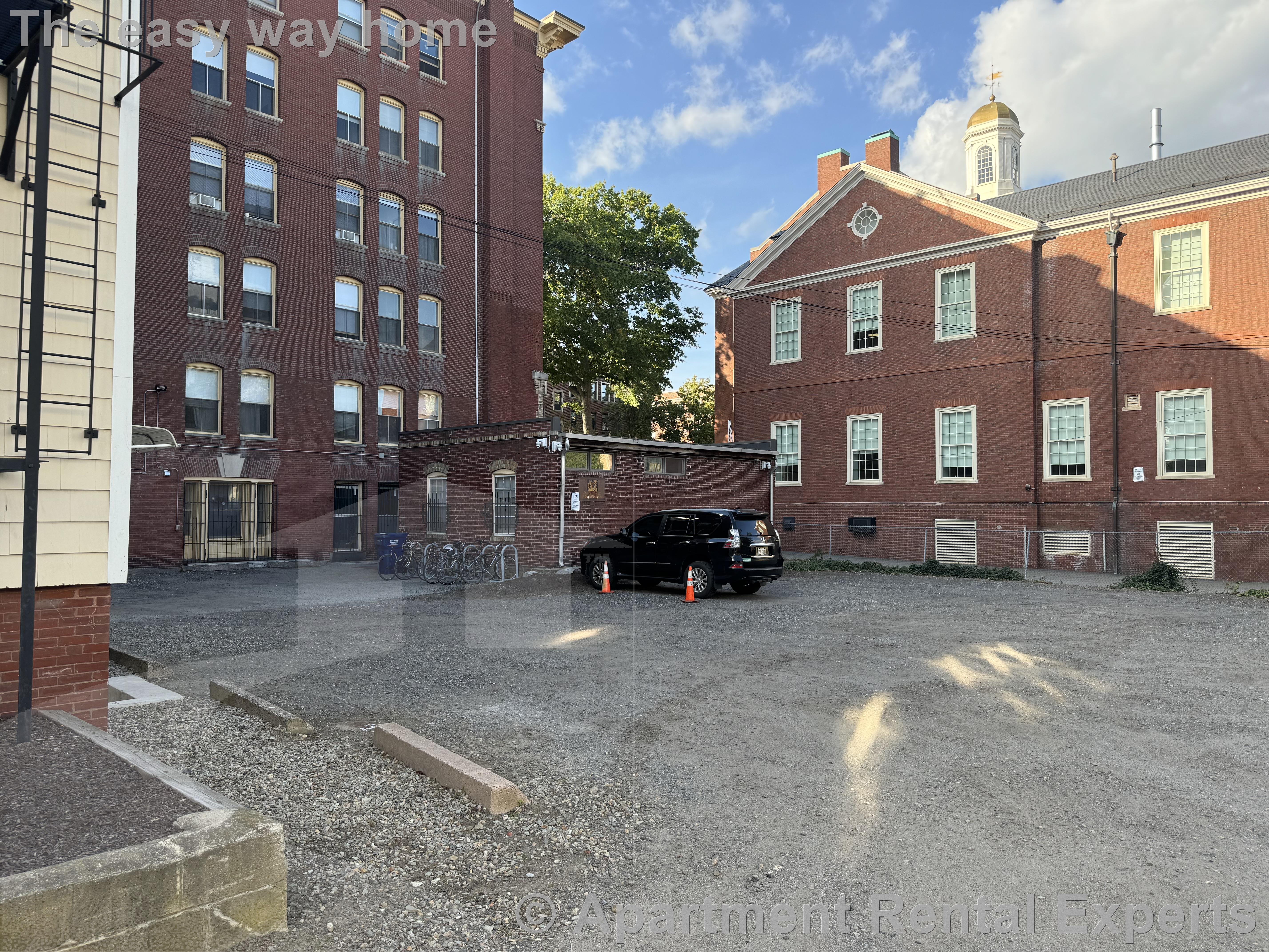 381 Harvard St, Harvard Square