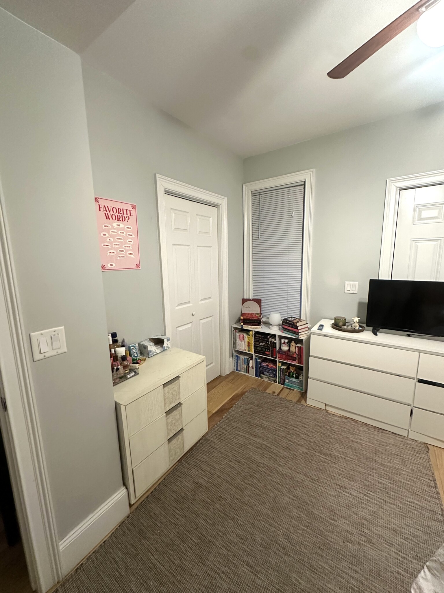 180 Hillside St, Mission Hill