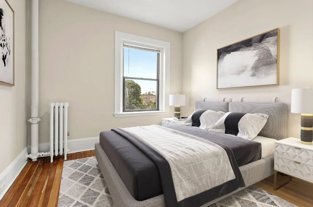 1010 Massachusetts Ave, Riverside