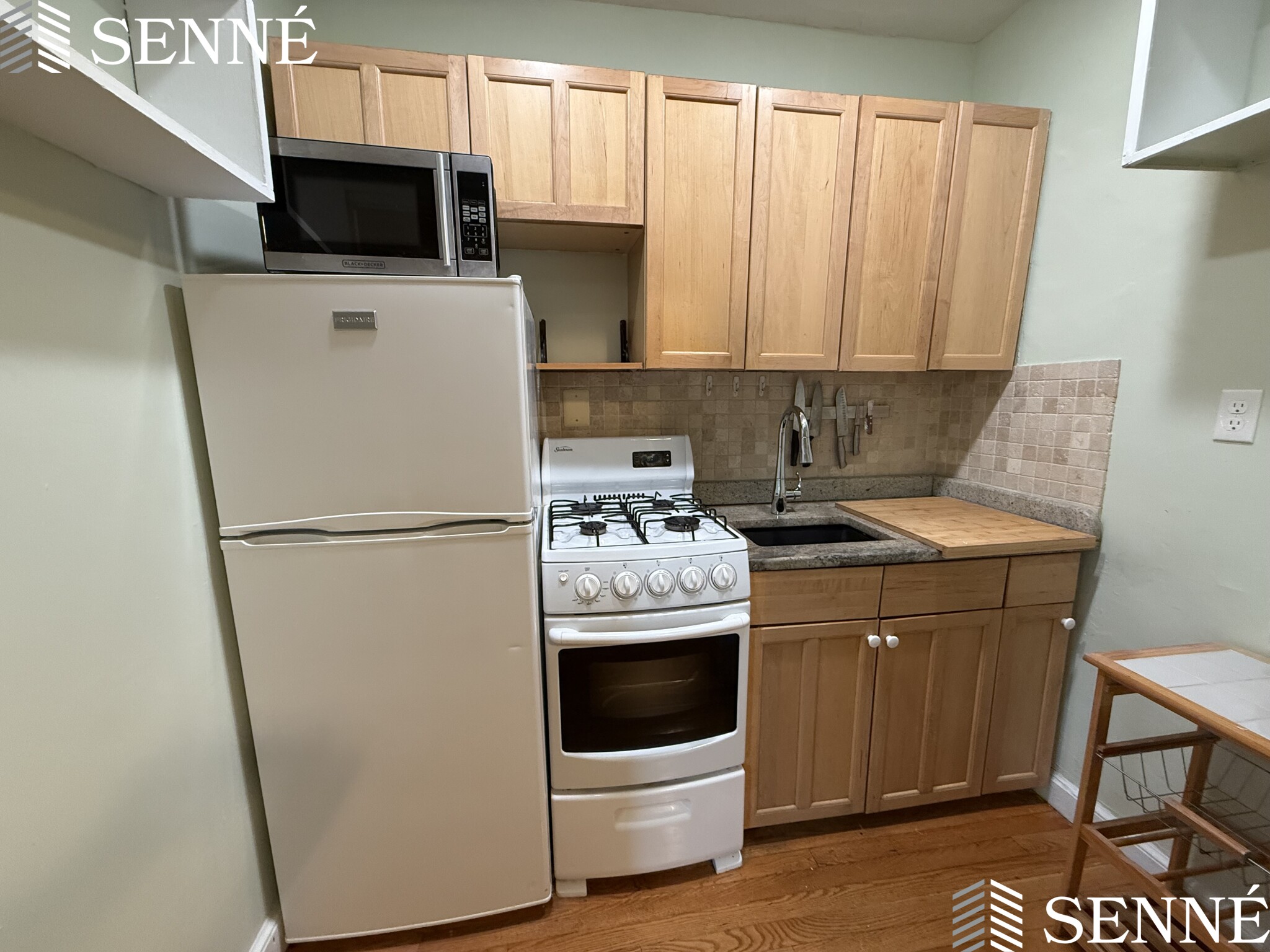 50 Follen St, Neighborhood Nine