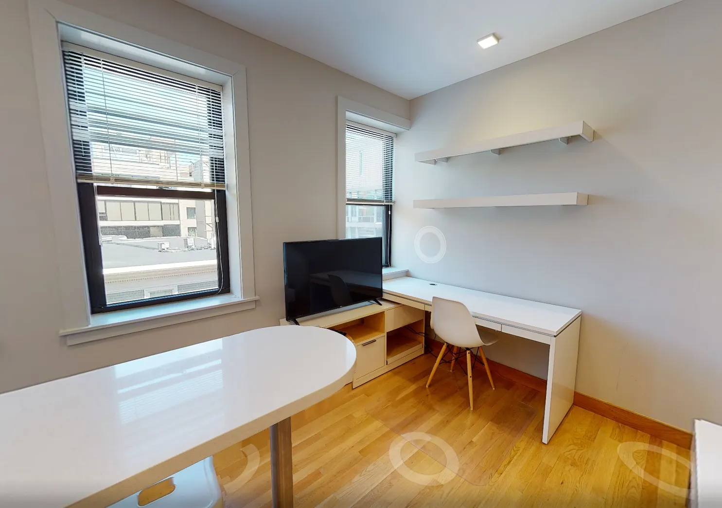 115 Mount Auburn St, Harvard Square