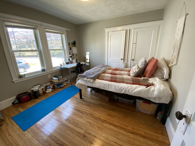 203 South St, Banks Square