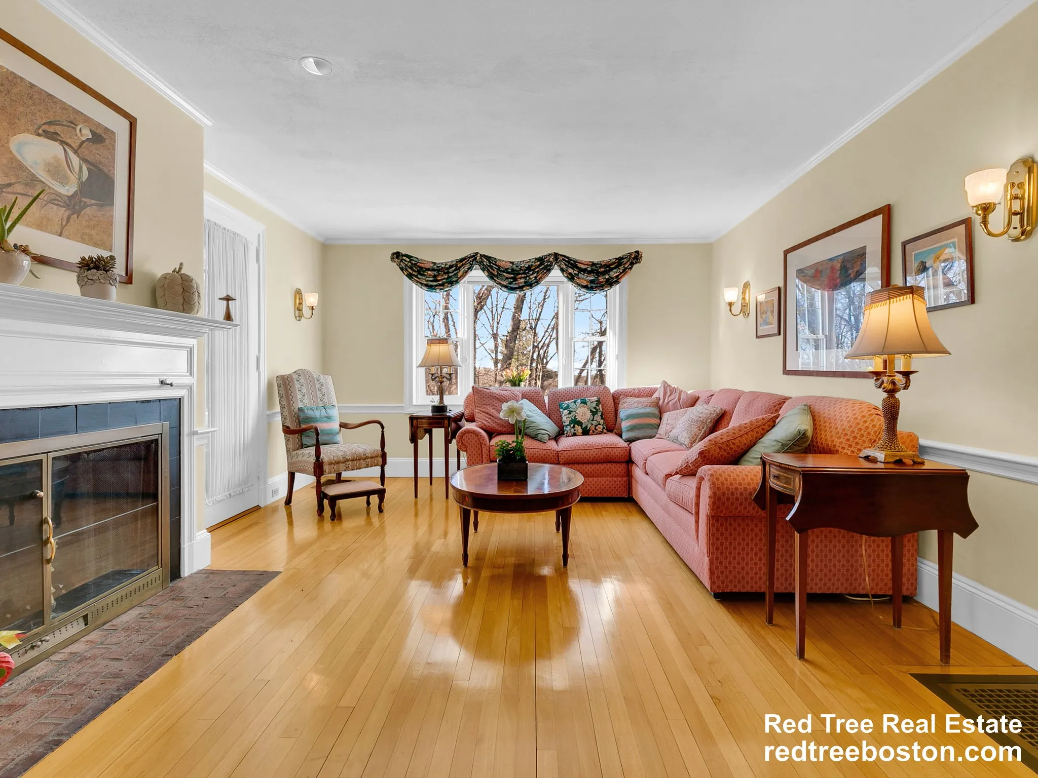 243 Upland Ave, Newton Highlands