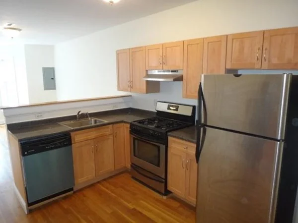 147 Marcella St, Roxbury