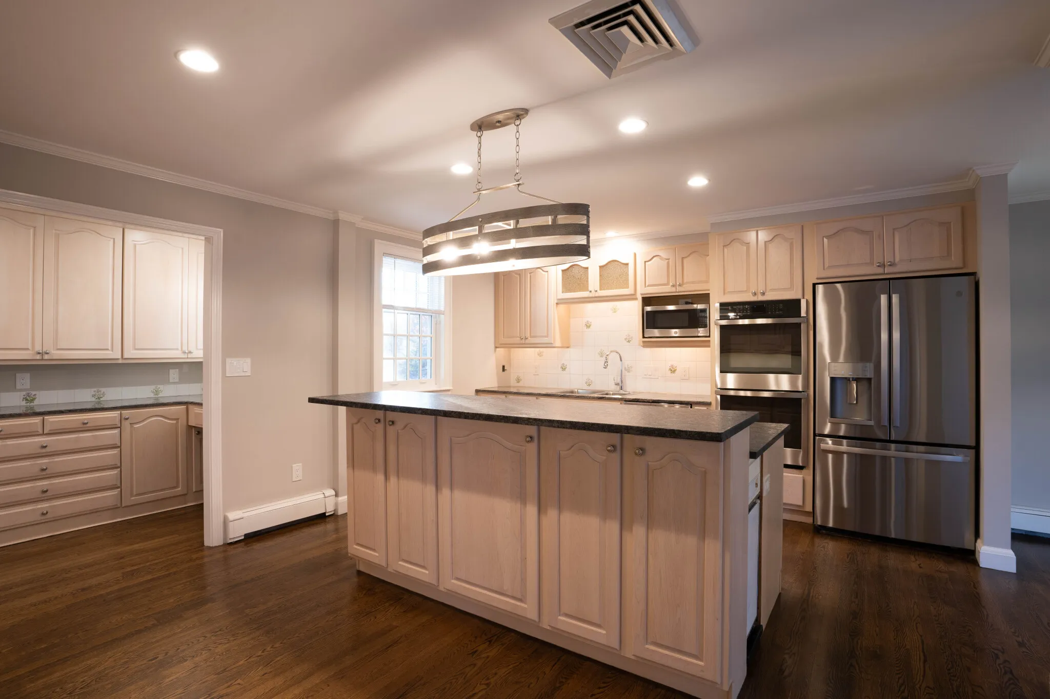 40 Puddingstone Ln, Oak Hill