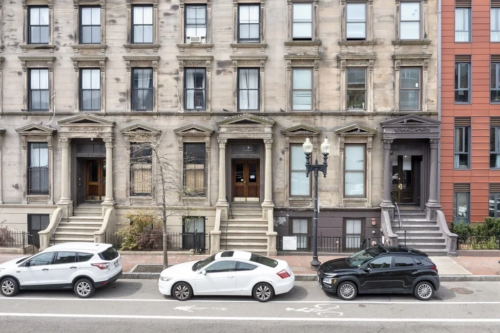 701 Massachusetts Ave, South End