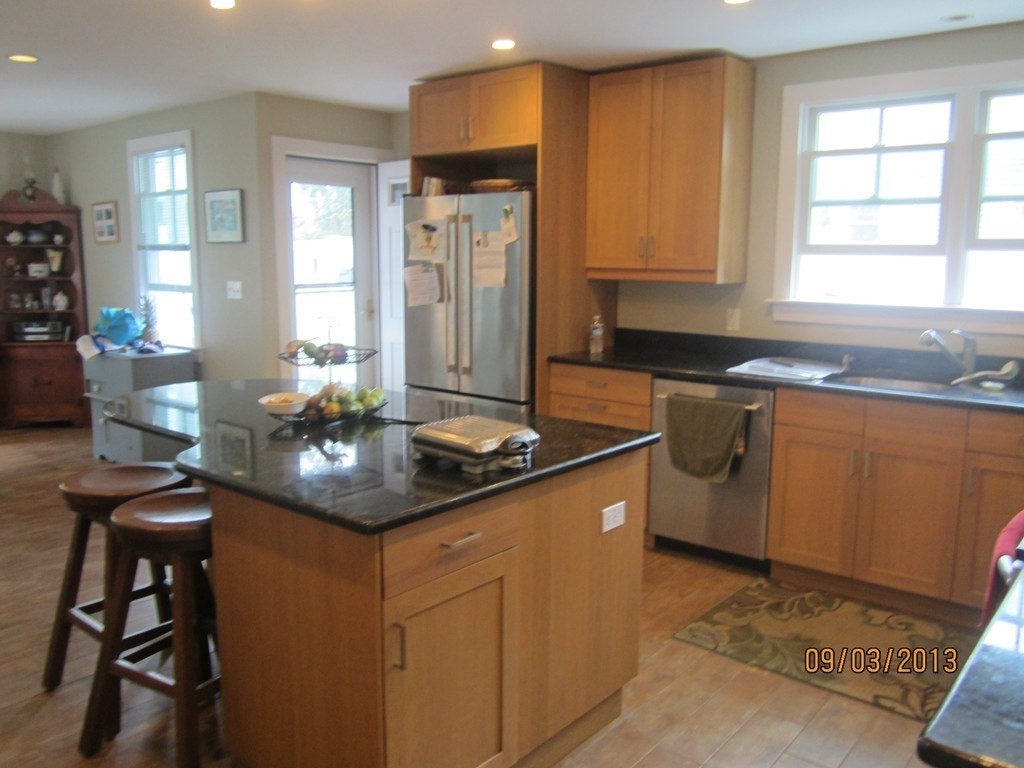 7 Avenue A, White Horse Beach