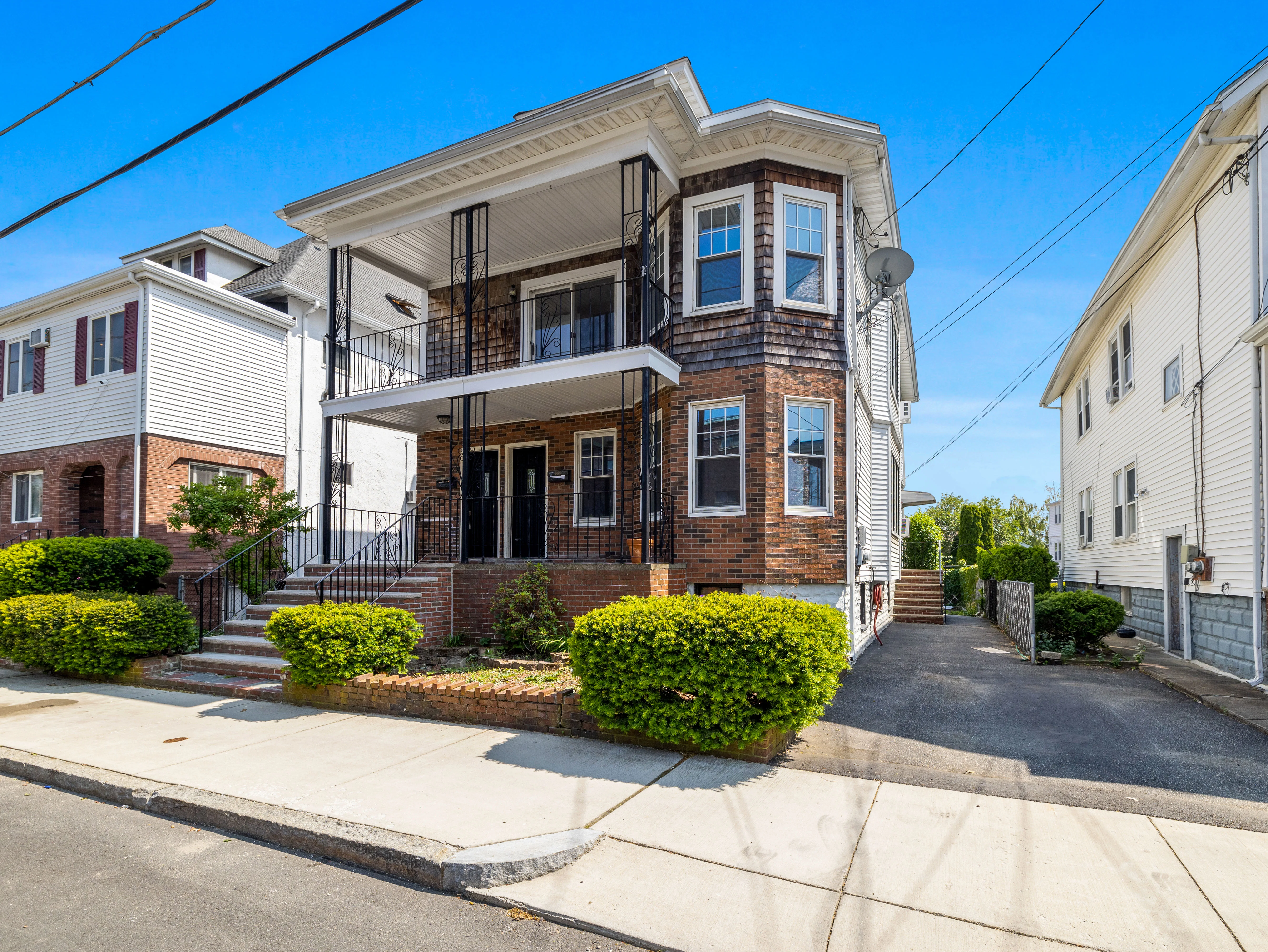 16 Windsor Rd, South Medford