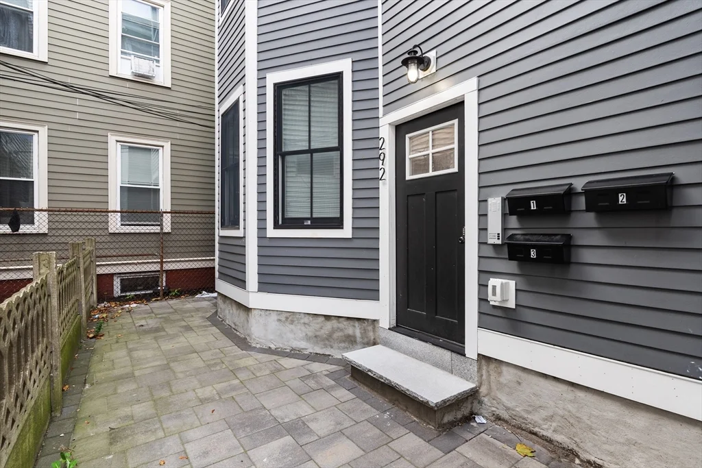 292 Prospect St, Wellington-Harrington