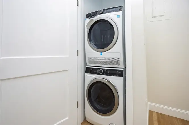 411 Marlborough St, Back Bay