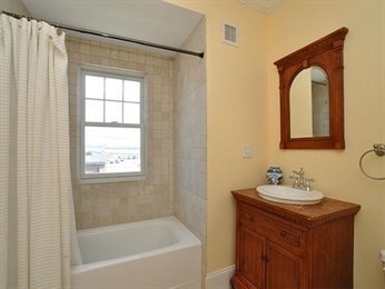 192 Walnut St, Dorchester