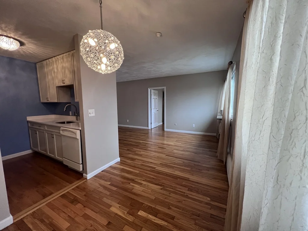 101 Waite St, Malden