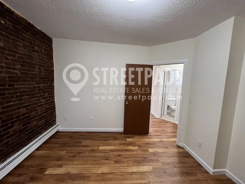 74 South Huntington Ave, Mission Hill