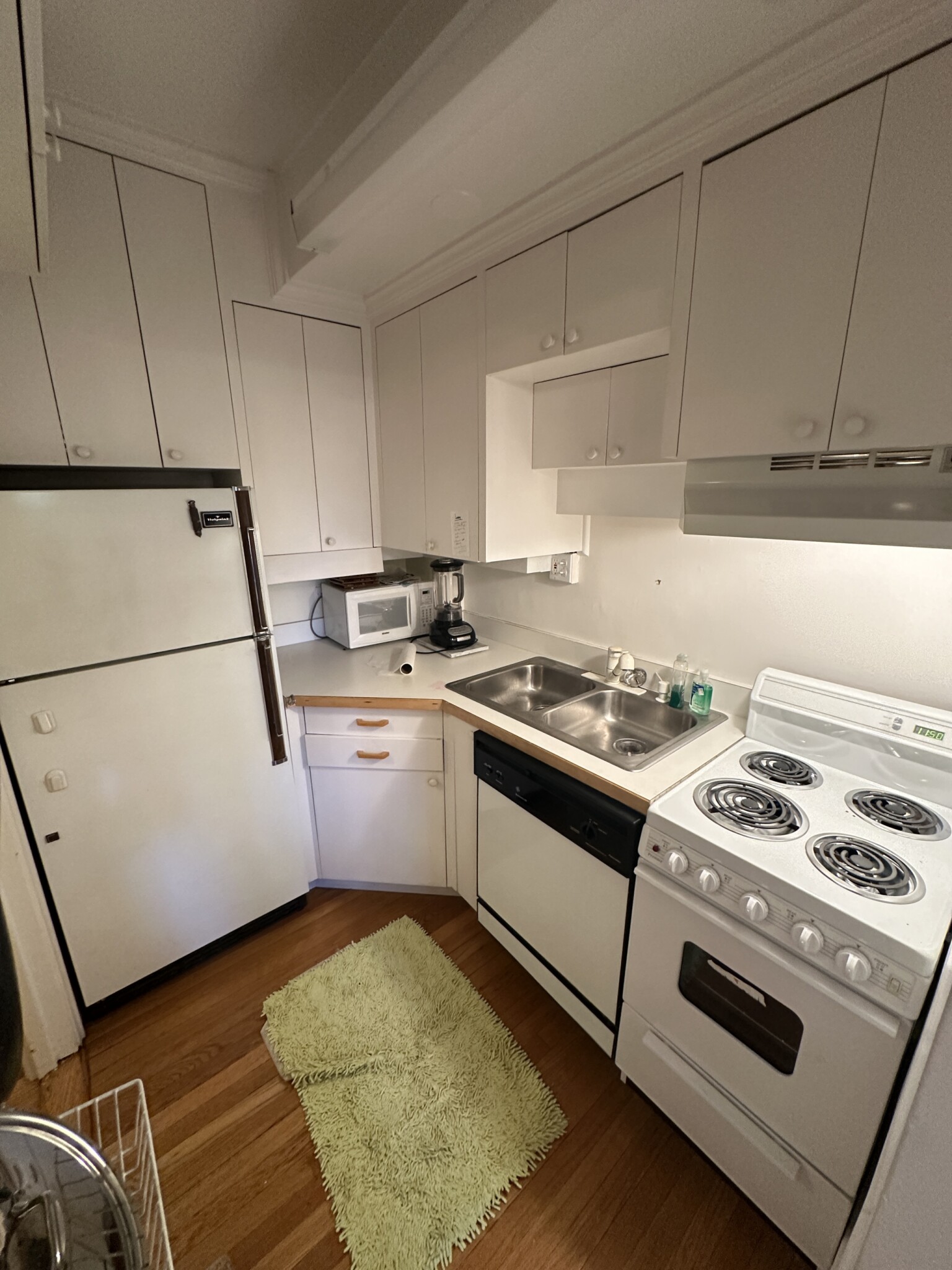 988 Memorial Dr, West Cambridge