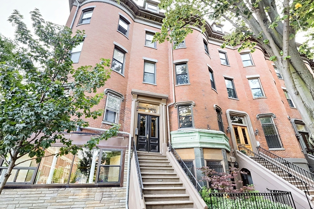 41 Worcester Sq, South End