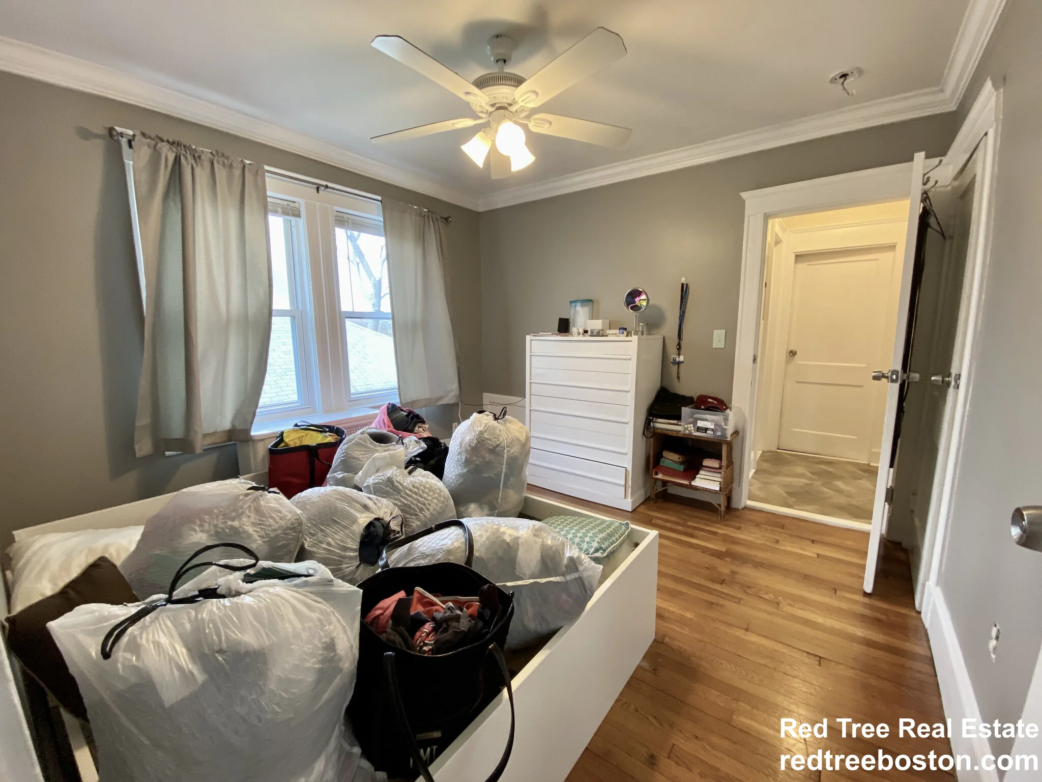 98 Whitford St, Roslindale