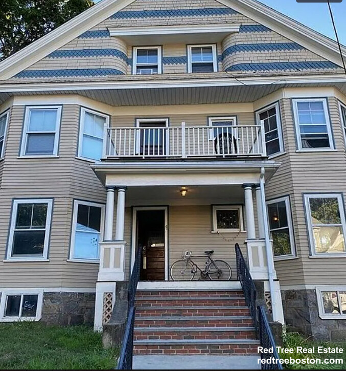 41 Gordon St, Allston