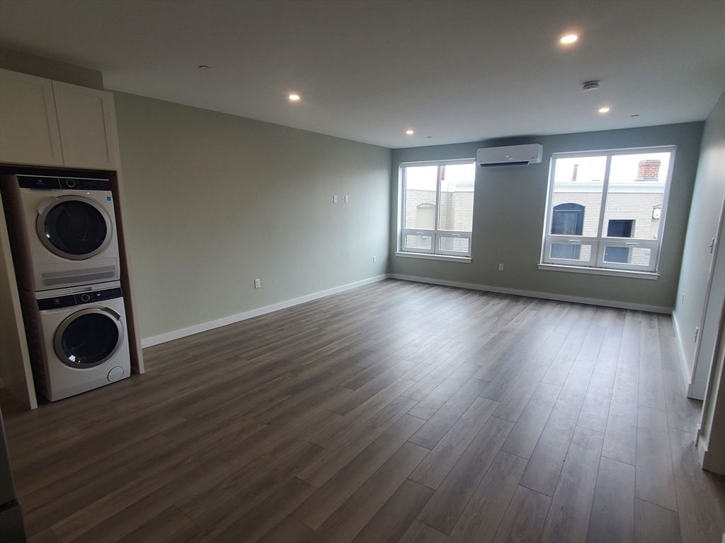 1970 Dorchester Ave, Dorchester