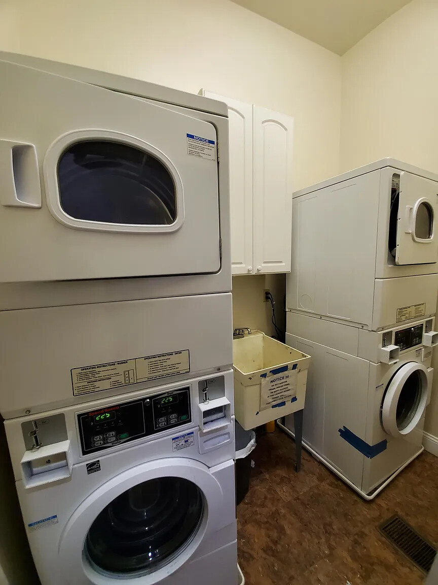 183 Columbia St, The Port