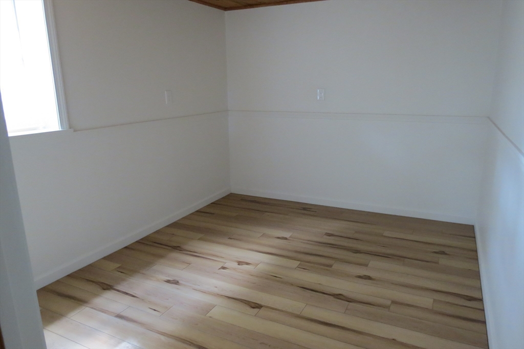 123 Low St, Newburyport