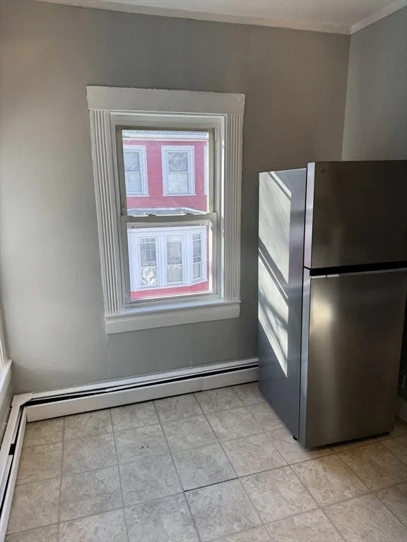 286 South Main St, Bradford